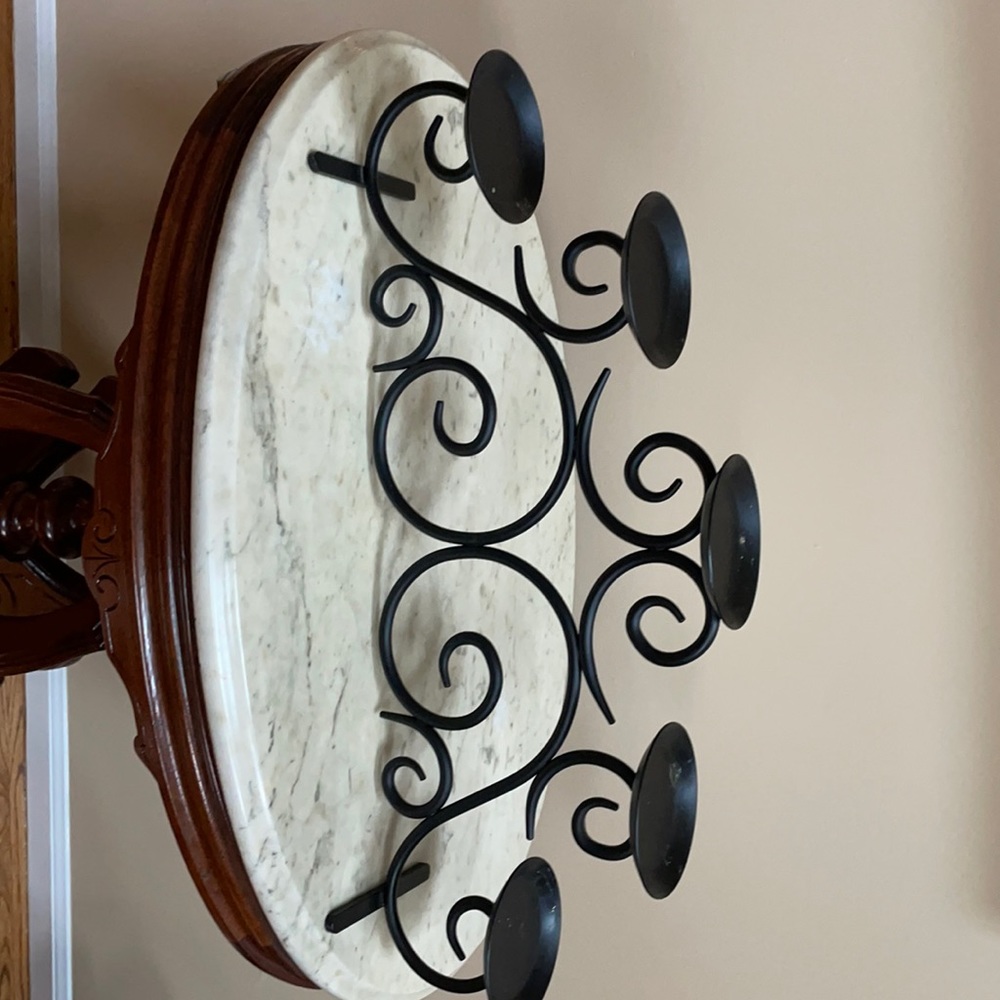 Candle holder